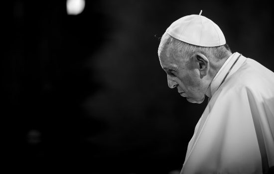 Preminuo je papa Franjo, molimo za njegov pokoj