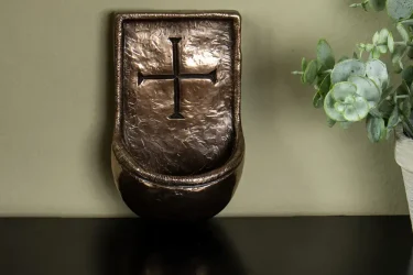 Sveta voda štit milosti i zaštita u svakodnevnom životu